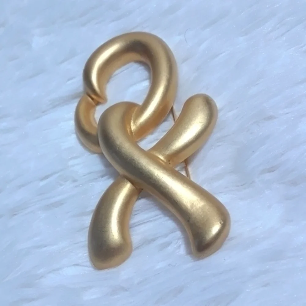 Vintage XO Chunky Statement Brooch